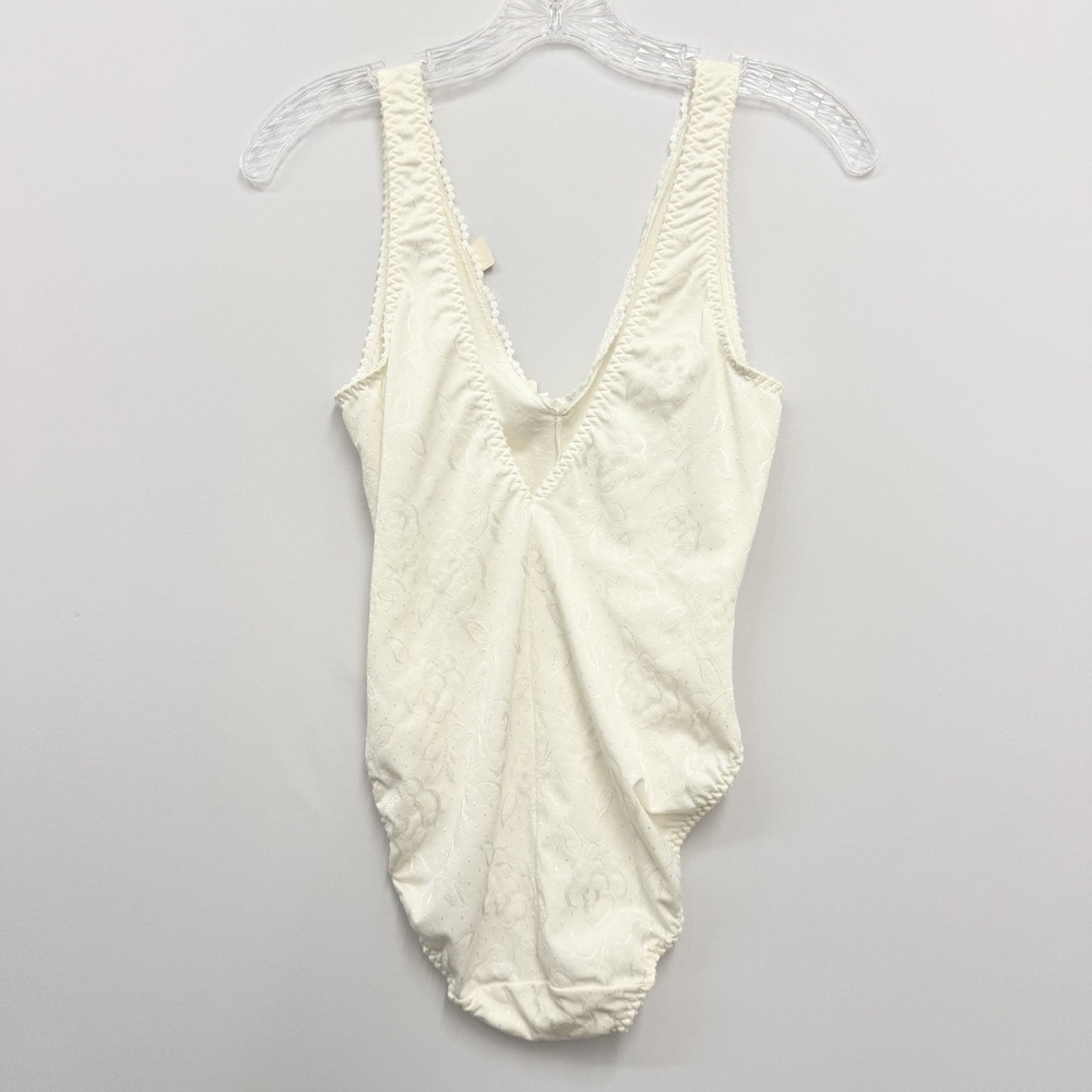 Vintage Ungaro Lingerie Bodysuit NWT NOS White Floral Size Medium Fits Small - Picture 4 of 5